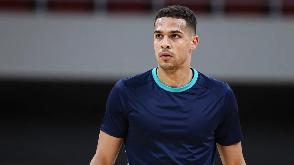 The Detroit Pistons, led by Cade Cunningham, face a tough test against the Philadelphia 76ers, who have added LeBron...